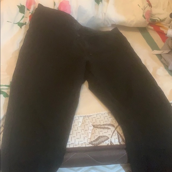 Black Jeans - Picture 2 of 3
